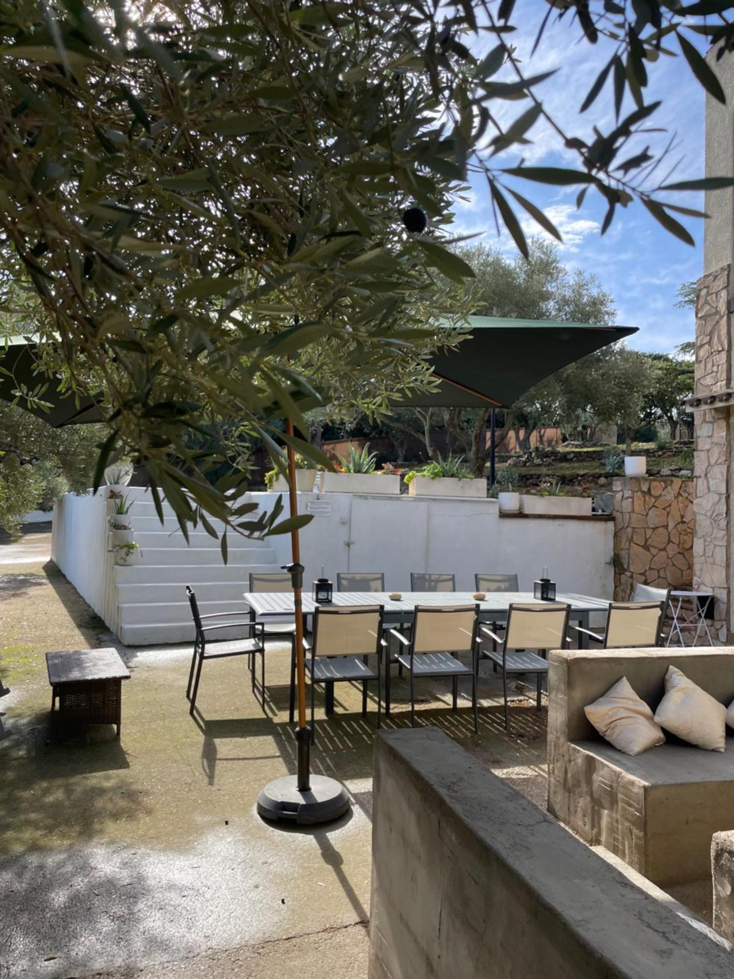 Campo La Carena Villa Garriguella Exterior photo